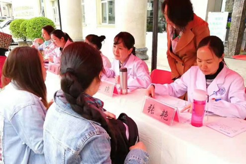 云南省生殖医学专科联盟主任张琼赴红河州三医院讲学义诊