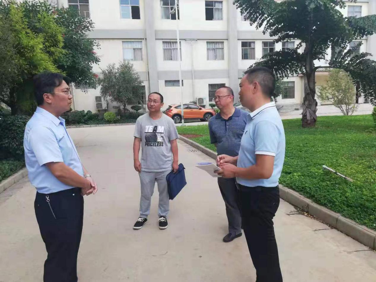 红河州第三人民医院赴石屏县中医医院交流调研