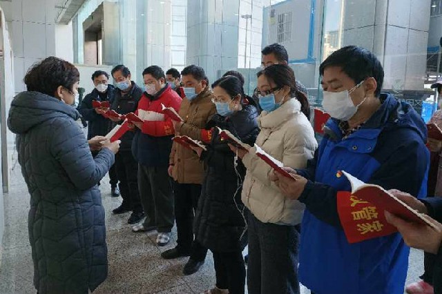 将支部建在舱上：这些患者是志愿者 更是党员和抗疫战士
