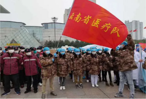 方舱医院相继“休舱”：比武汉大学樱花更美的是出院患者的微笑！