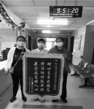 红河州第三人民医院造口伤口专科护理用爱疗伤 让患者不再忧“伤”