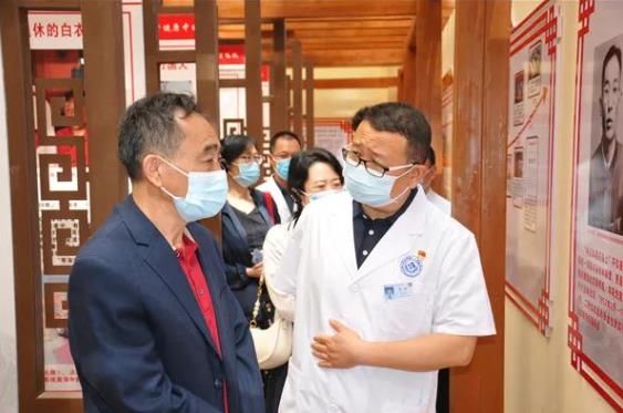 【忠诚卫健】省州红十字会领导赴红河州第三人民医院督查指导工作
